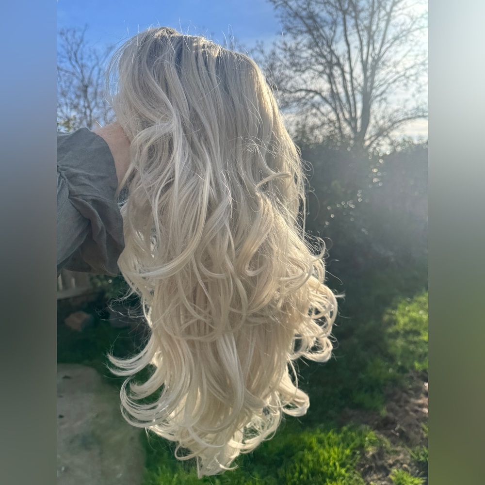 Blonde Wavy Hair Extension